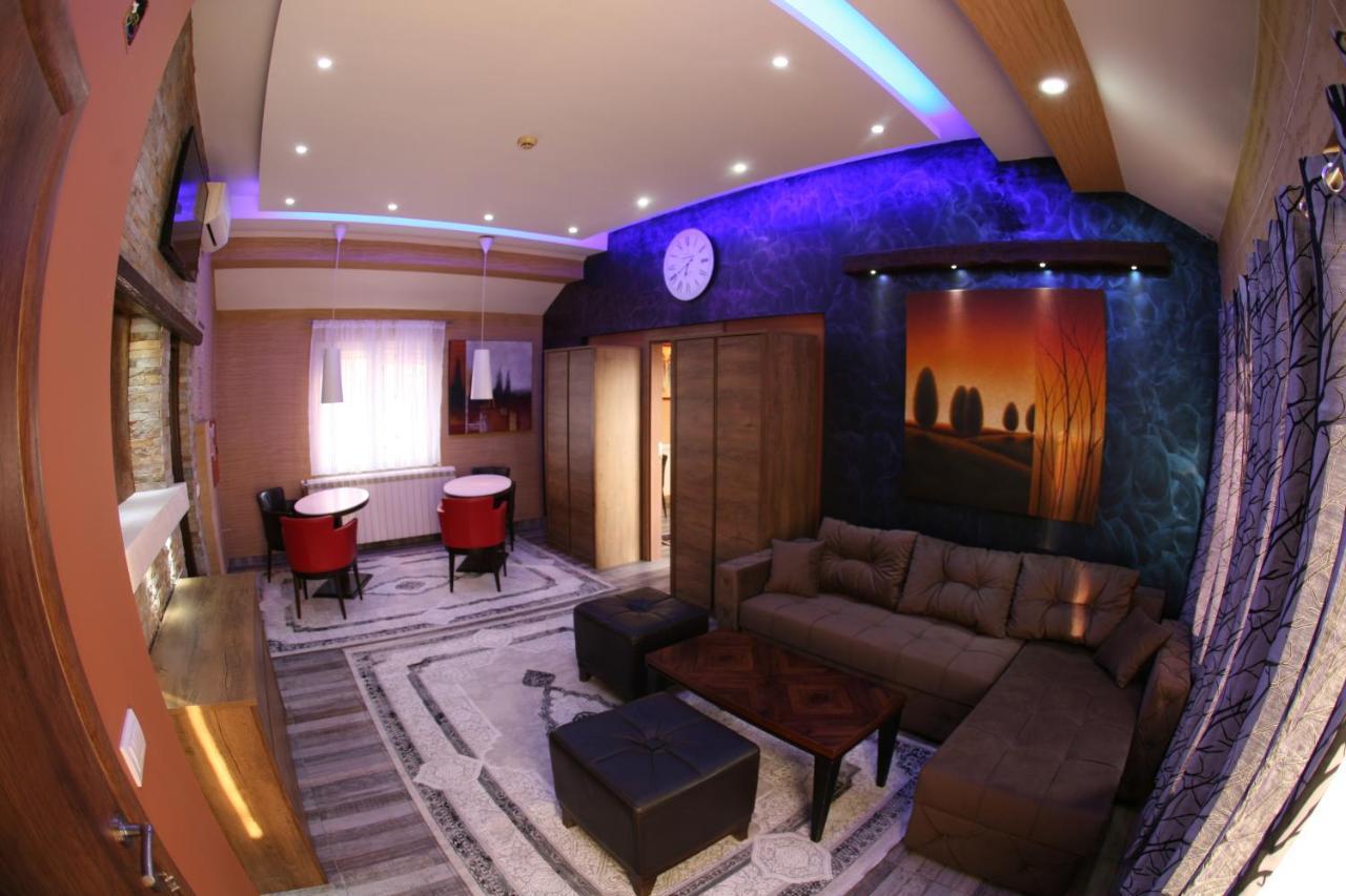 بلغراد Rooms&Restaurant 43 المظهر الخارجي الصورة
